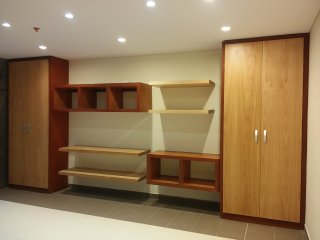 Locker alto en madera